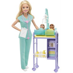 Barbie papusa inotatoare