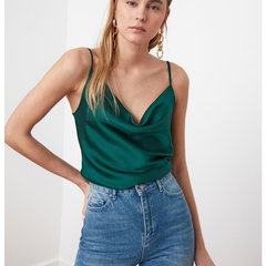 Trendyol, Top cu aspect satinat si decolteu drapat, Verde persan