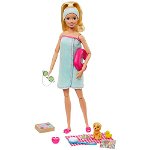 Set Barbie by Mattel Wellness and Fitness papusa cu figurina si accesorii GJG55, Barbie