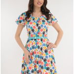 Rochie clos alba cu buline multicolore si curea turcoaz, 