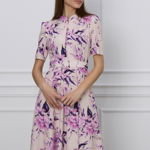 Rochie Dy Fashion lila cu imprimeu mov office cu nasturi la bust si curea in talie, 