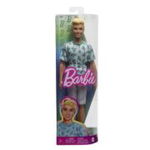 Papusa baiat fashionistas blond cu tricou cu imprimeu cu cactusi, Barbie, 