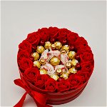 Set cadou , Trandafiri sapun , Cutie rotunda , rosie , bomboane!, Magazin Traditional