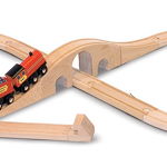 Tren lemn si Circuit 8 Melissa and Doug, 