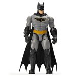 Spin Master - Figurina Supererou Batman , DC Universe , 10 cm, Cu 3 accesorii, In costumatie gri