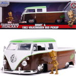 Masinuta diecast Jada Toys cu figurina - Camioneta lui Groot Model 1963, 1:24