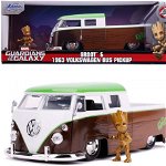 Masinuta diecast Jada Toys cu figurina - Camioneta lui Groot Model 1963, 1:24