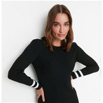 Trendyol, Rochie-pulover mini cu striatii, Alb/Maro inchis