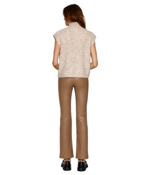 Imbracaminte Femei Heartloom Geneva Vest Bisque, Heartloom