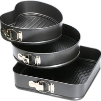 Set de 3 forme pentru tort TRIXES, metal, negru, 22/25/26,5 cm, 