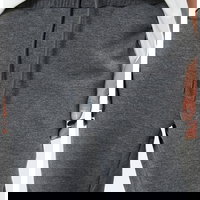 Pantaloni de trening cu buzunare cu fermoar Pantaloni de trening cu buzunare cu fermoar