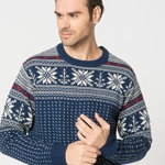 Pulover de lana cu model Holiday