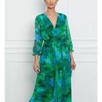 Rochie Serena verde cu animal print si flori albastre, 