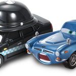 Disney Cars 2 Doug Speedcheck si Finn McMissile