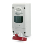 Priza interblocabila\n32A 3P+N+E 3h 380V 50Hz / 440V 60Hz 50Hz 60Hz 106X240MM terminal cu surub Cu interblocaj mecanic, Scame