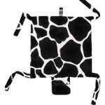 KLRK Home Wild B&W Giraffe pătură mini cu animal de pluș Gustav 80x46 cm 1 buc, KLRK Home