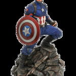 Diamond Marvel Premiere Collection Avengers 4 Captain America Resin 