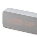 Ceas de masa LED cu alarma si termometru 