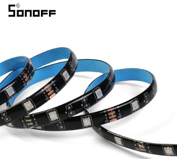 Banda LED RGB inteligenta Sonoff L1, Wi-Fi, 24W, 300 lm, telecomanda inclusa, control vocal, IP65, 2m