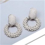 Cercei eleganti rotunzi argintii cu perle CW25