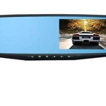 Oglinda retrovizoare cu camera video HD incorporata!