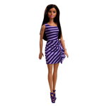 Mattel - Papusa Barbie Tinute stralucitoare , Satena, Cu rochita mov