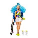 Mattel - Papusa Barbie , Extra style,  Cu par albastru carliontat, Multicolor