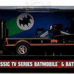 BATMAN MASINA BATMOBILE CU FIGURINA 1:32