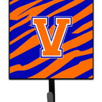 Caroline`s Treasures Litera V Initial Tiger Stripe - Blue Orange Leash sau Key Holder Multi 7Hx4.25W, 