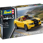 Revell 2010 ford mustang gt 1:25 7046