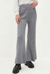 Pantaloni cu croiala ampla si material striat tricotat
