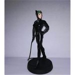DC Catwoman (Figurine), 