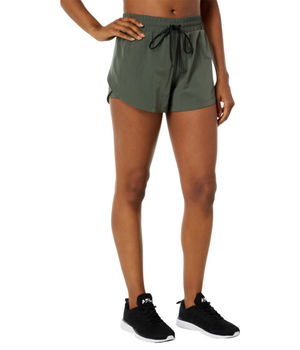 Imbracaminte Femei THRIVE SOCIETE 2-in-1 Run Shorts Grass, THRIVE SOCIETE