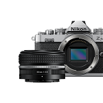 Aparat foto Mirrorles Nikon Z FC, 20.9 MP, 4K, cu Obiectiv 28mm f/2.8 SE