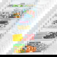 Combina frigorifica Liebherr Cnef 4005, 356 L, No Frost, Display, Control touch, Alarma usa, H 201.1 cm, Inox, finisaj Antiamprenta Combina frigorifica Liebherr Cnef 4005, 356 L, No Frost, Display, Control touch, Alarma usa, H 201.1 cm, Inox, finisaj Antiamprenta