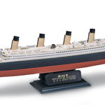 Nava RMS Titanic, Revell