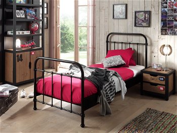 Set Mobila dormitor din lemn de pin si MDF cu pat metalic, pentru copii 3 piese New York Negru / Natural, 200 x 90 cm