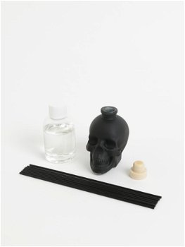 Difuzor negru in forma de craniu Temerity Jones, Temerity Jones