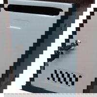 Cutie Postala Tip 3 - Lungime cutie 195 mm Inaltime cutie 260 mm Latime cutie 76 mm