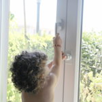 Sistem de siguranta pentru fereastra BabyJem