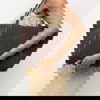 Answear.LAB geantă de mână din piele întoarsă Unscripted Collection, Answear.LAB