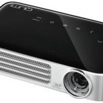 Vivitek Qumi Q6-WT Ultra Portable Pico Style Feature-Rich LED HD Projector - Black