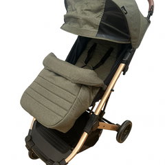 Carucior sport pliabil, tip troller, cu suspensii si husa picioare, C9 verde, L-Sun