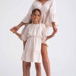 Set rochii identice din bumbac alb ivoire cu volane si maneci clopot pentru mama fiica, 