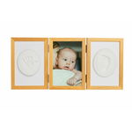 Kit rama foto, Qmini, My First Memory, 10x15 cm, Cu mulaj amprenta manuta si piciorus, Cu utilizare pe birou sau prindere in perete, Non-toxic, Conform cu standardul european de siguranta EN 71-3:2019, Natur