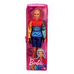 Papusa Barbie Fashionistas - Baiat, sport cu bluza de trening multicolor