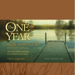 The One Year Walk with God Devotional: 365 Daily Bible Readings to Transform Your Mind, Chris Tiegreen