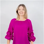 Bluza eleganta fucsia cu falduri la maneci din voal peliculizat, https://www.shinefashion.ro/continut/produse/3050/1000/bluza-eleganta-fucsia-cu-falduri-la-maneci_12382.webp