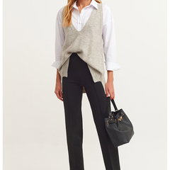 Pantaloni slim fit cu talie inalta si pliuri, Negru