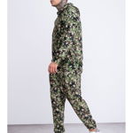 Trening barbat din catifea camuflaj verde cu pantaloni si bluza cu gluga